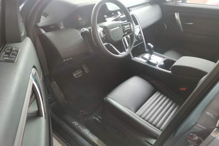 Used Land Rover Discovery Sport 2022 Revised Version 249 PS R-Dynamic S Performance Edition 5 Seats