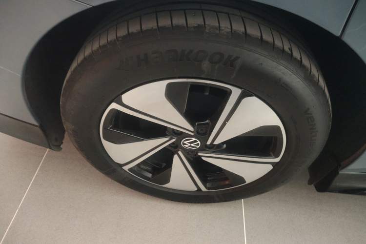 Used Volkswagen ID.7 VIZZION 2024 AIR model