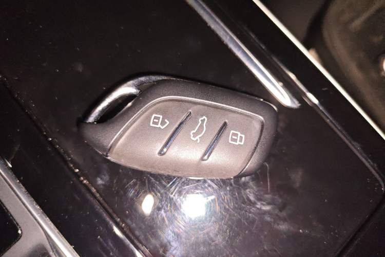 Used  ER6 2021 New Dynamic Edition 520km Smart Leading Version