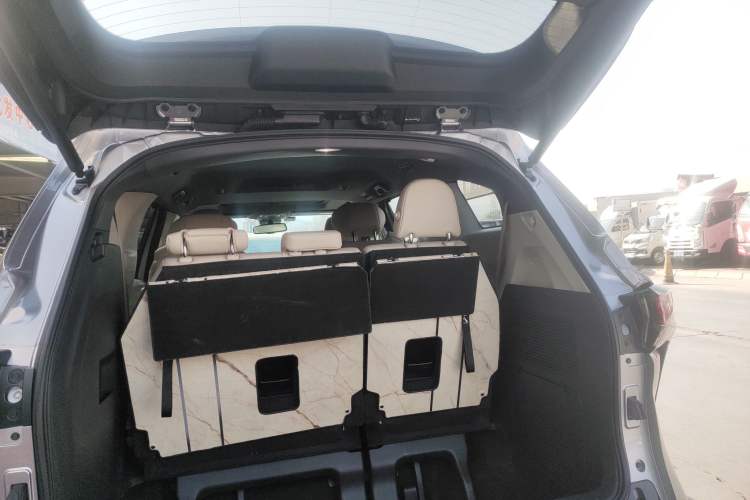 Used Toyota Sienna 2021 2.5L Hybrid Premium Edition
