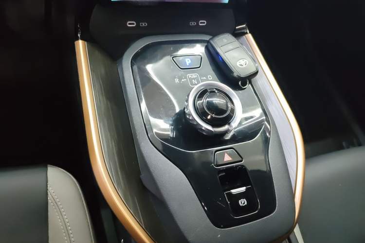 Used Toyota bZ3 2023 616 km Long-Range PRO
