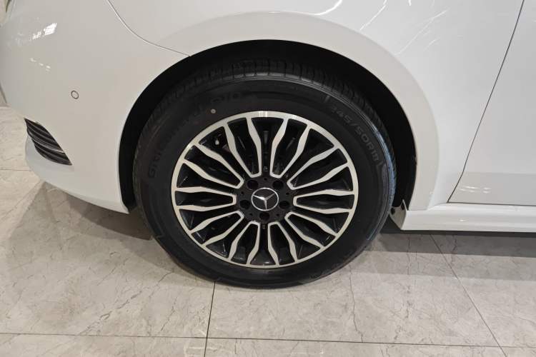 Used Mercedes-Benz V-Class 2017 V 260 L Prestige Extended Edition
