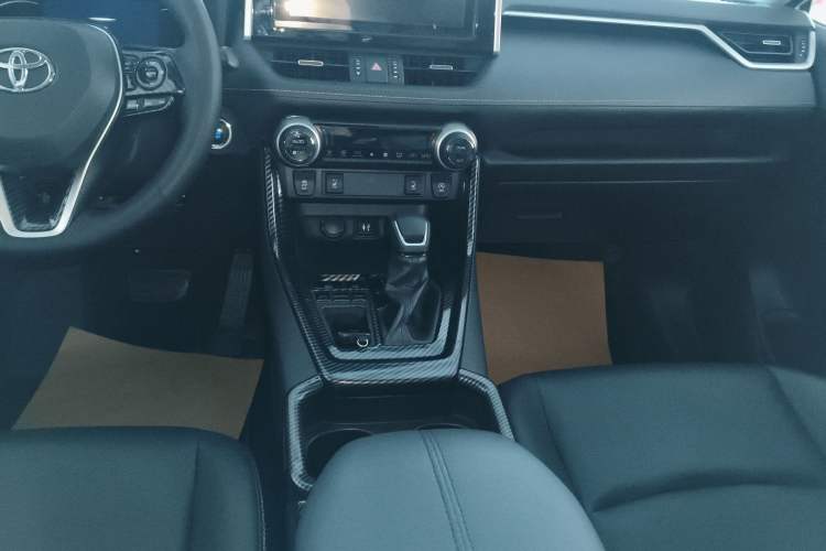 Used Toyota RAV4 2020 2.0L CVT Two-Wheel Drive Fashion PLUS Edition