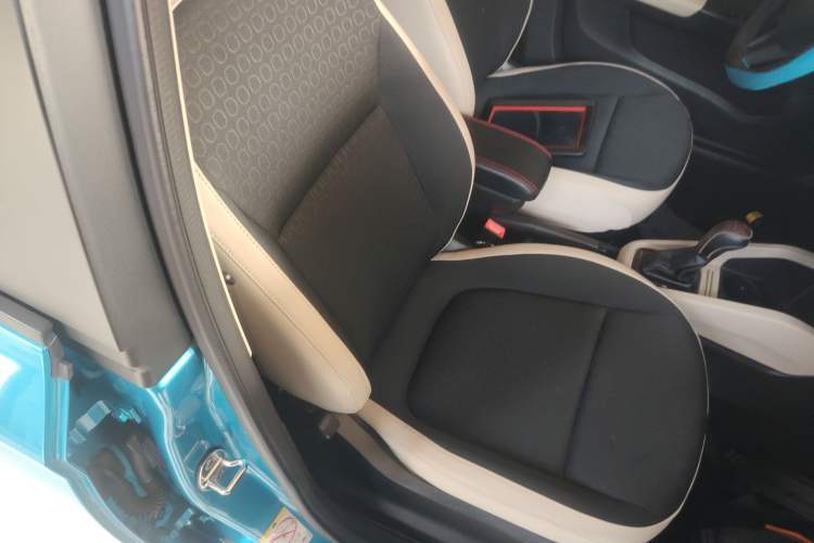 Used Skoda Fabia 2015 1.4L Automatic Chuanxing Edition
