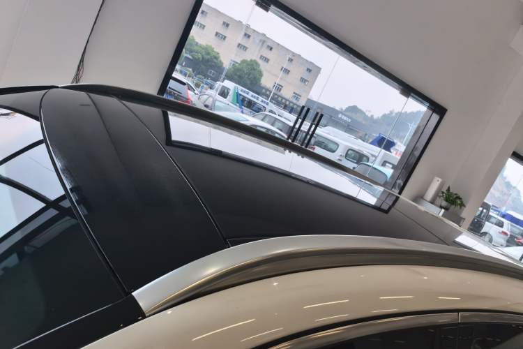 Used Mercedes-Benz GLC 2019 GLC 200 L 4MATIC
