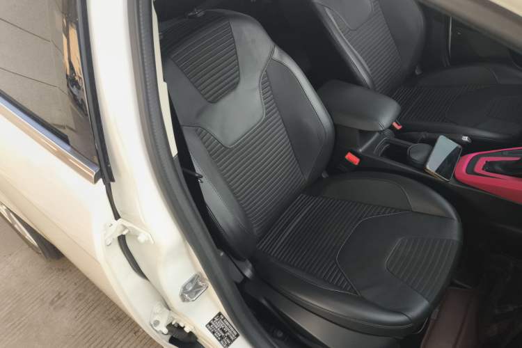 Used Ford Focus 2015 Sedan 1.6L Automatic Trend Model
