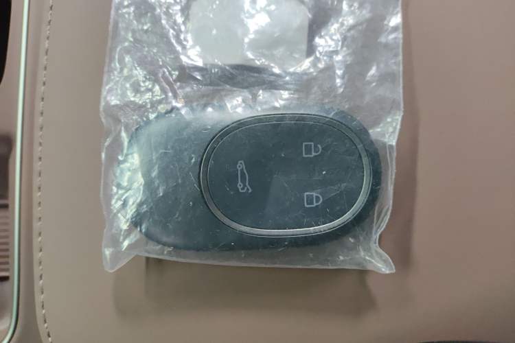 Used Nio ES8 2024 75 kWh
