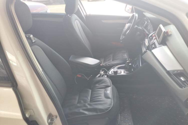 Used BMW 2 Series Active Tourer 2016 218i Fashion Model
