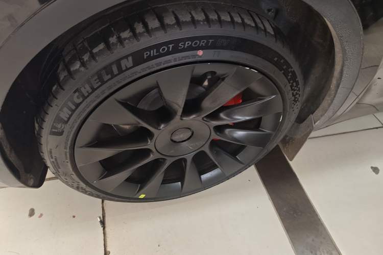 Used Tesla Model Y 2022 Revised Version Rear-Wheel Drive
