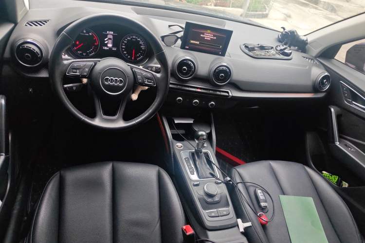 Used Audi Q2L 2018 35 TFSI Launch Exclusive Edition China VI