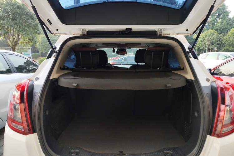 Used Buick Encore 2017 18T Automatic Two-Wheel Drive Urban Elite Model