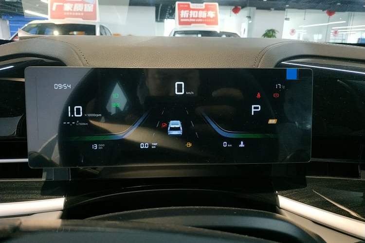 Used Geely Auto Emgrand X7 Sport 2026 Model 1.5TD Aspirational
