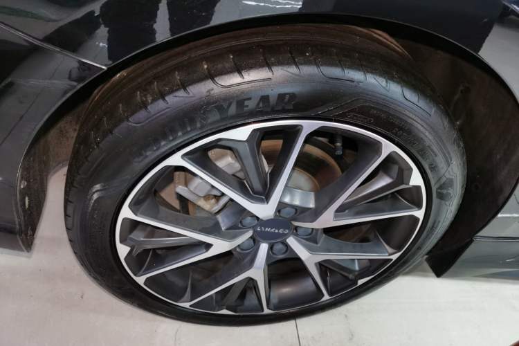 Used Lynk & Co 03 2019 1.5TD DCT JingPro Edition China VI Standard
