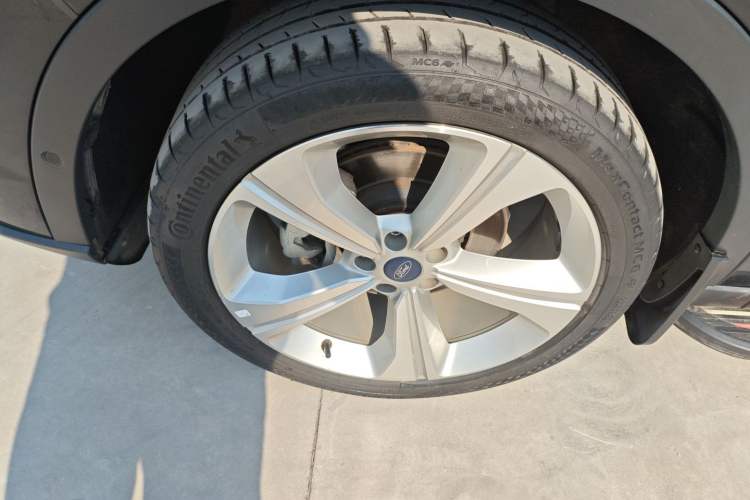 Used Ford Equator 2021 EcoBoost 225 Premier PLUS 7-seater (2/2/3)