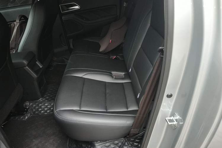 Used Great Wall Poer 2023 2.0T Commercial Version Automatic Diesel Two-Wheel Drive Elite Trim with Long Bed – GW4D20M