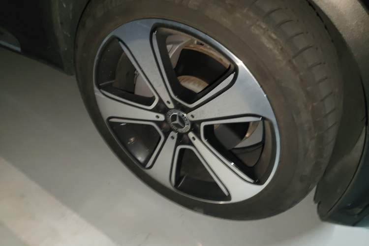 Used Mercedes-Benz GLC 2020 GLC 300 L 4MATIC Luxury Model
