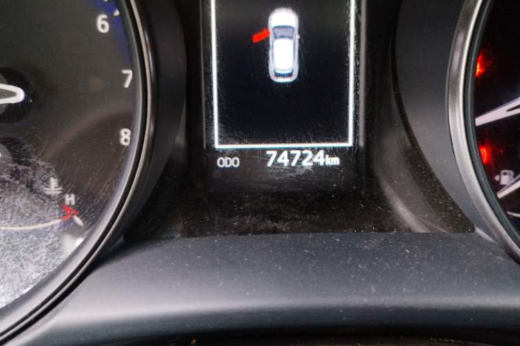 Used Toyota C-HR 2018 2.0L Leading with Sunroof China V Standard