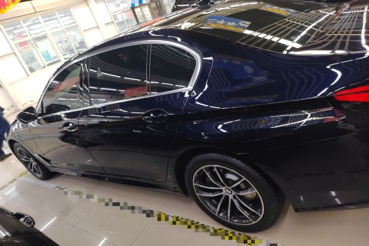 Used BMW 5 Series 2022 Second Facelift 525Li M Sport Package