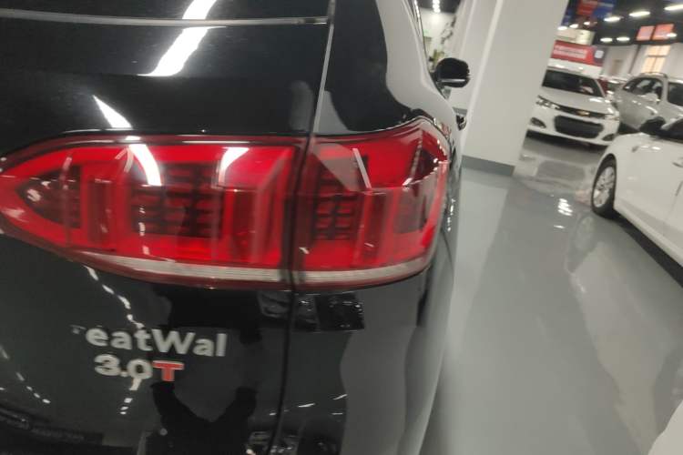 Used Wey VV6 2021 2.0T Two-Wheel Drive Smart Plus
