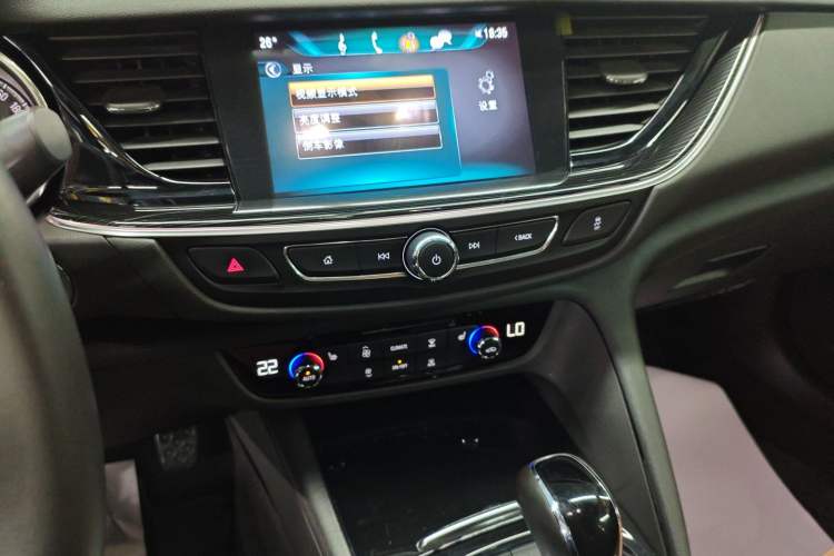 Used Buick Regal 2017 20T Luxury Model