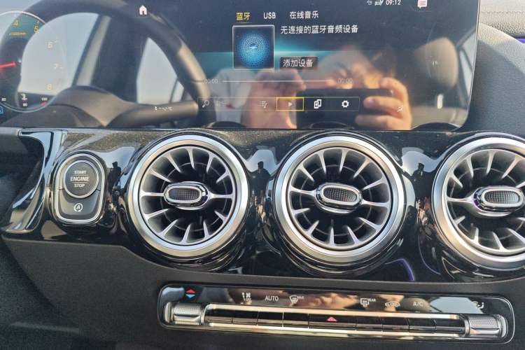 Used Mercedes-Benz GLA 2023 GLA 220
