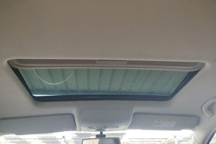 Used Volkswagen Touran 2015 1.4T DSG Comfort Edition 5 Seats
