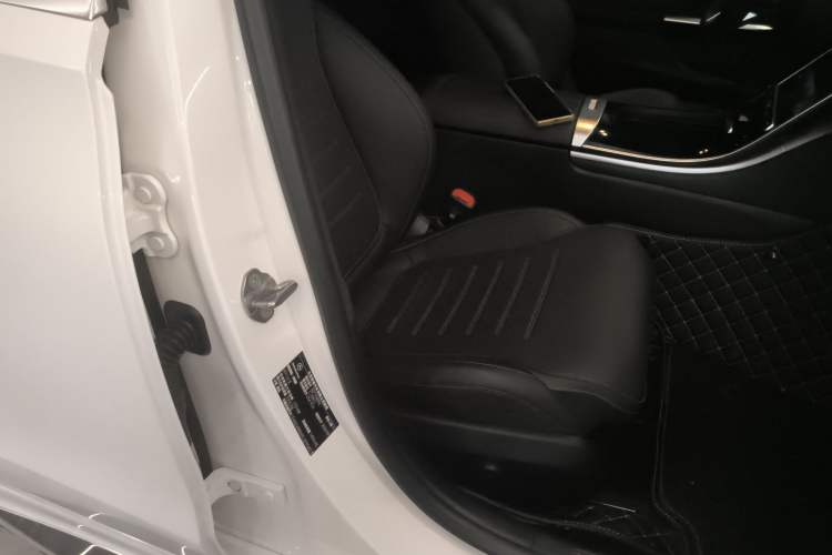 Used Mercedes-Benz C-Class 2023 Revised C 200 L Sport Edition