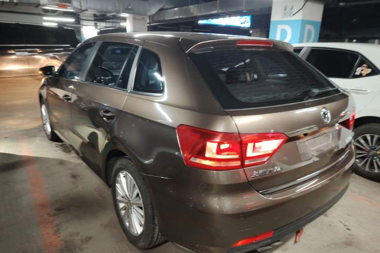 Used Volkswagen Gran Lavida 2013 1.4 TSI Automatic Comfort Model