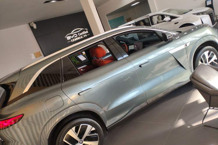 Used BYD Tang L 2025 EV with 670 km Range LiDAR and Premium Features