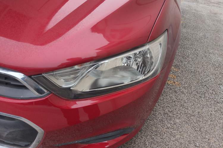 Used Chevrolet Aveo Sonic 2014 Sedan 1.4SL AT Stylish Sunroof Edition