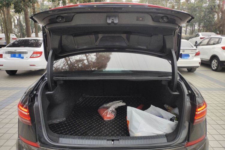 Used Volkswagen Passat 2023 Revised 330TSI Elite Edition
