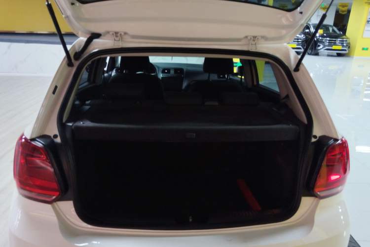 Used Volkswagen Polo 2018 1.5L Automatic Advanced Driving Model
