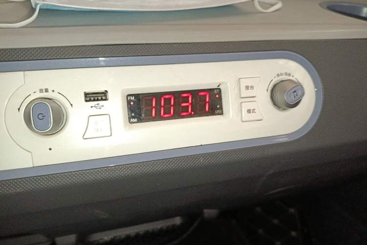 Used Wuling Hongguang MINIEV 2021 Macaron Fashion Model Lithium Iron Phosphate
