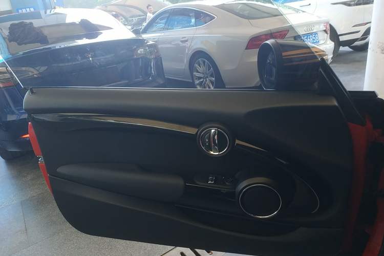 Used  MINI 2019 1.5T ONE PLUS
