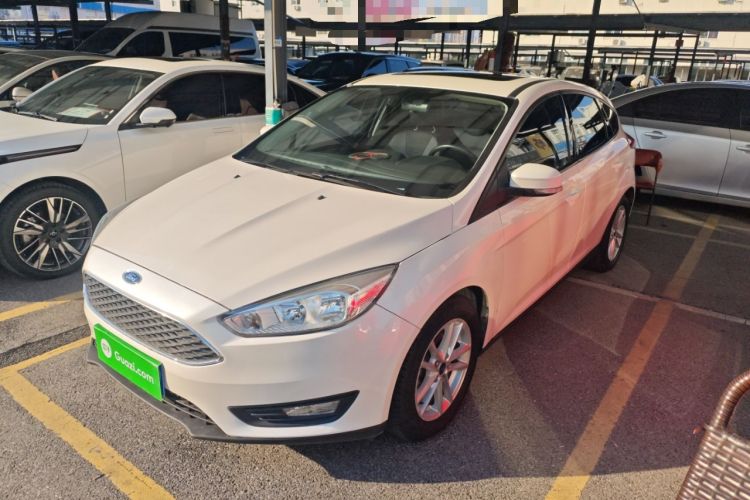 Used Ford Focus 2018 Hatchback Classic 1.6L Automatic Trendy SmartDrive Edition
