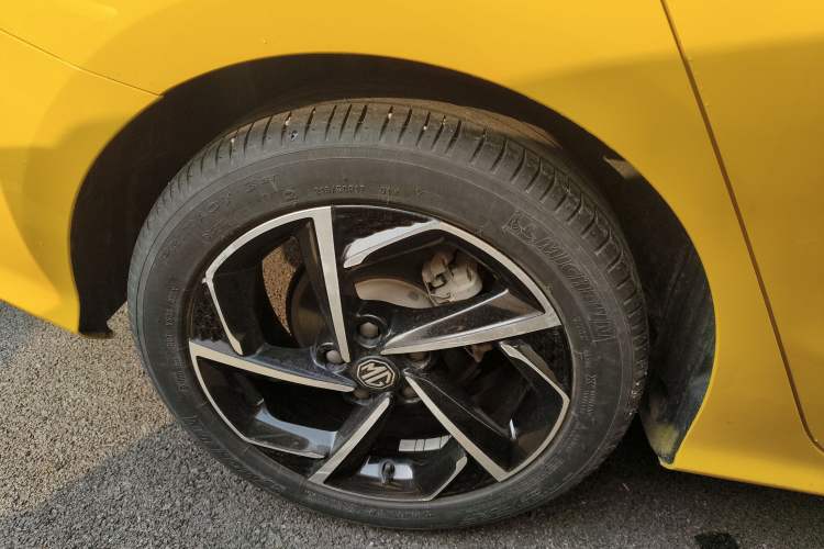 Used MG 5 2021 300TGI DCT Elegant Luxury Edition
