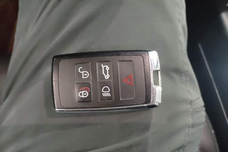 Used Jaguar E-PACE 2018 P200 S China VI
