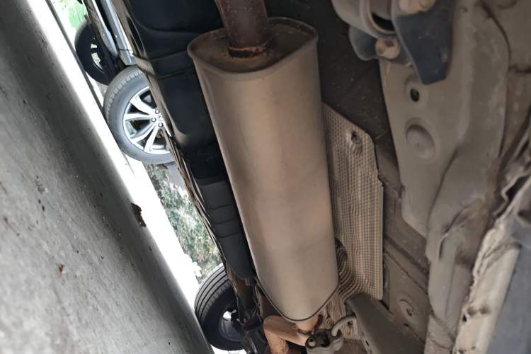 Used Geely Auto Emgrand X7 Sport 2018 1.8TD Automatic Two-Wheel Drive ZhiZun Model with 4G Connectivity
