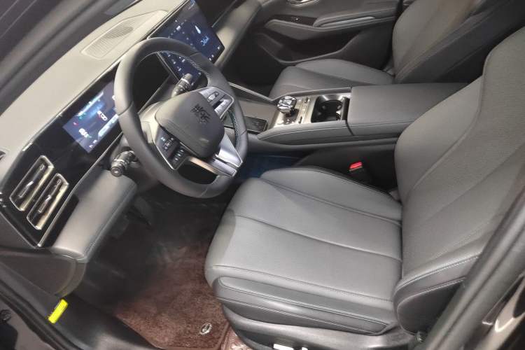 Used BYD Qin L 2024 DM-i 120KM Beyond Model