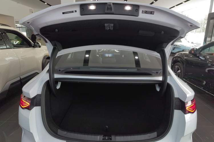 Used BYD Qin L 2025 EV 545KM Beyond Version
