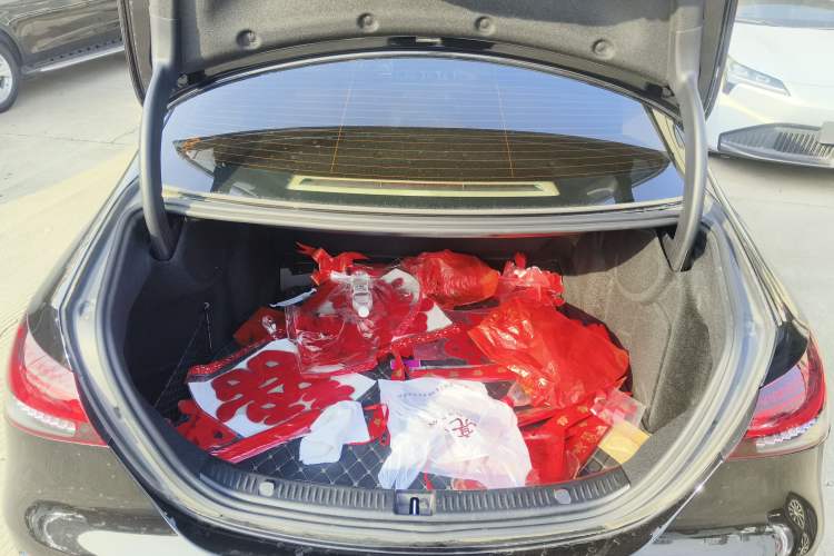 Used Mercedes-Benz E-Class 2021 E 300 L Stylish Model
