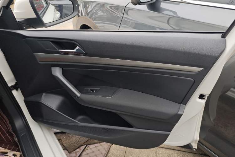 Used Volkswagen Lavida 2022 1.5L Automatic Fashion Edition
