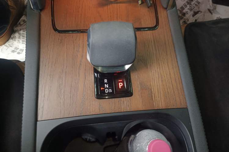 Used Land Rover Discovery Sport 2024 Performance Tech Edition
