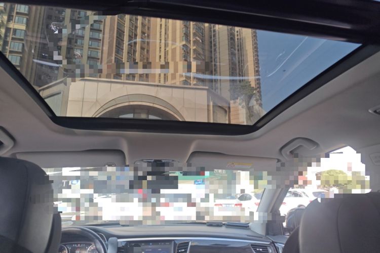 Used GAC Trumpchi GS8 2017 320T Two-Wheel Drive Luxury Smart Connectivity Version (7 Seats)