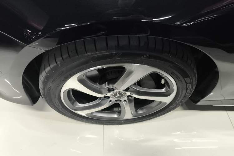 Used Mercedes-Benz E-Class 2019 Restyled E 300 L Sport Luxury Edition
