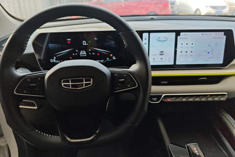 Used Geely Auto Coolray 2022 Bin Yue COOL 1.5TD DCT Hot Engine Edition
