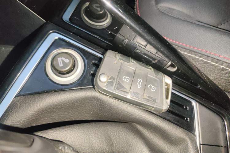 Used Volkswagen Tayron 2020 330TSI Two-Wheel Drive Luxury Smart Connectivity Version
