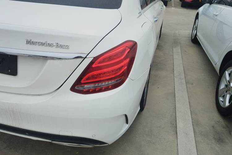 Used Mercedes-Benz C-Class 2018 C 180 L Fashion Edition Sport Version