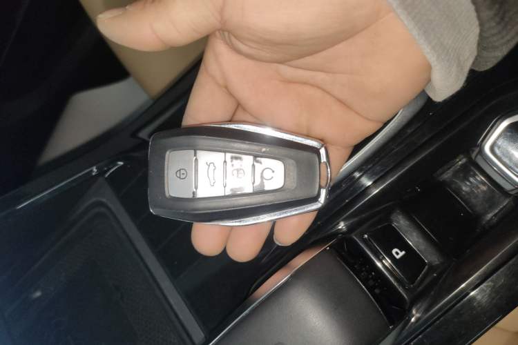 Used Geely Auto FX11 2023 1.5TD DCT Prestige Edition
