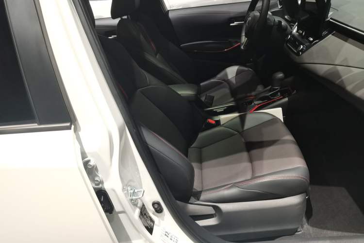 Used Toyota Levin 2022 Dual-Motor 1.8H E-CVT Sport Edition